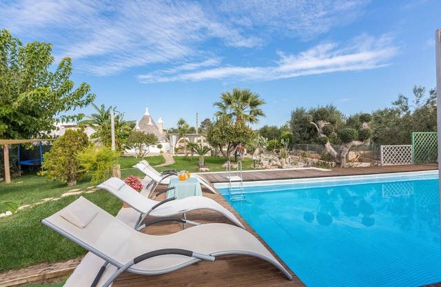 Trullo with private pool - garden games - outdoor kitchen - wood-burning oven