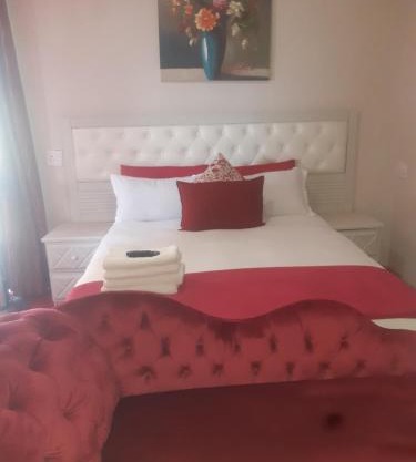 Ts'abi Guest House