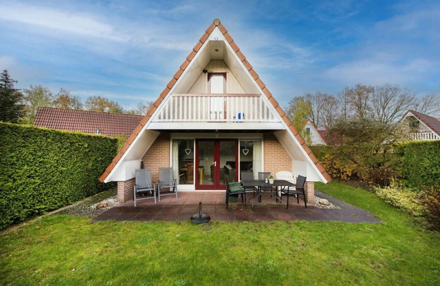 Tufted Duck I Vacation Home with Modern Interior