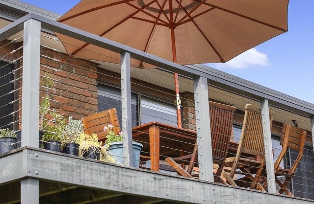 Tura Vista - pet friendly home with beautiful Seaviews - 3+ nights