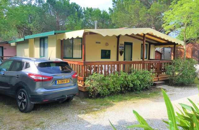 Tuscany, Chalet by the sea at Famlie Camping near the Sea, Pisa, Lucca