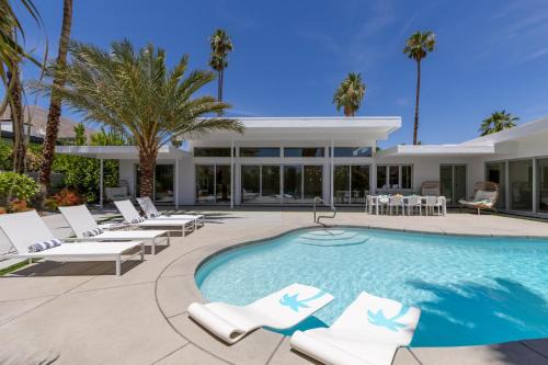 Twilight Fairway at ACME House Company