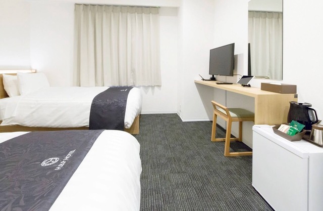 Twin room without meals plan / Osaka Ōsaka