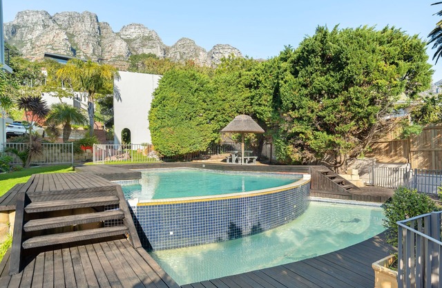 Two Bedroom Apartment | Pool | Netflix | Sea Views