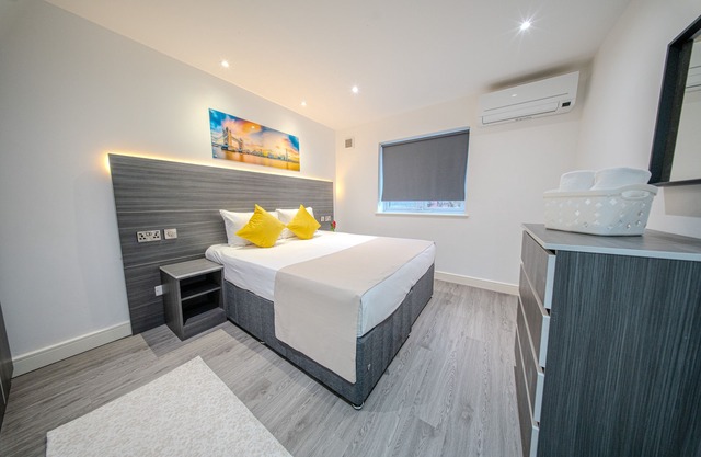 Two Bedrooms Apartment at Ilford Luxury Apartments