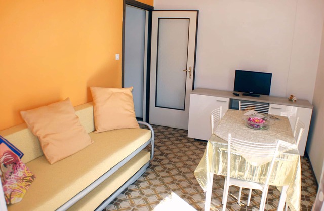 two-room apartment with side sea view balcony 50 meters. from the beach