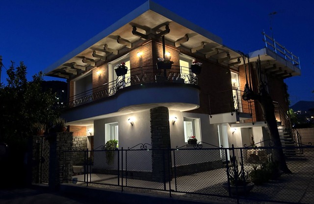 Two-room apartment 5 - Spacious apartment with double bedroom and kitchen/living room