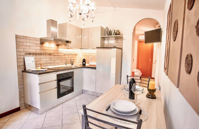 Two-room detached apartment with private garden.