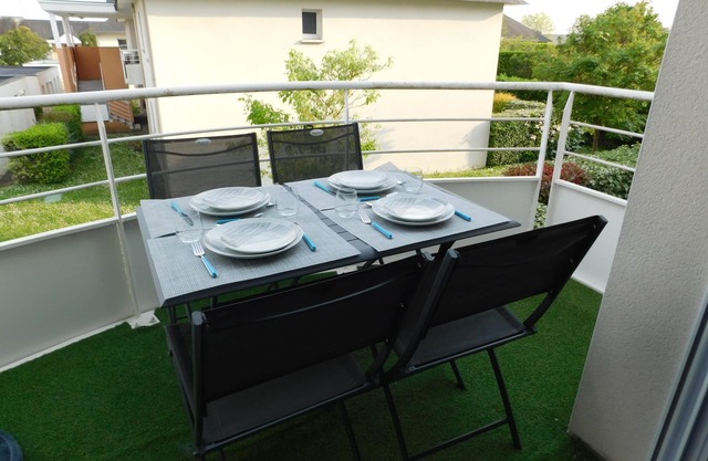 TY GOUSTAN AURAY Gulf of Morbihan near beaches & tourist sites.