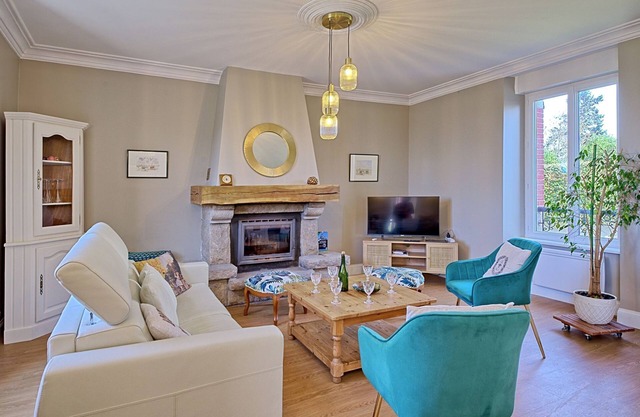 Ty Poulpry by Interhome