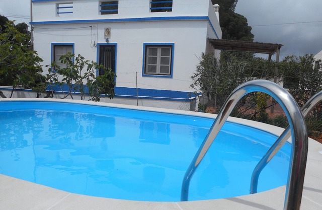 Typical Algarve House - Fuzeta, Arrroteia "Casas carpinteiro"