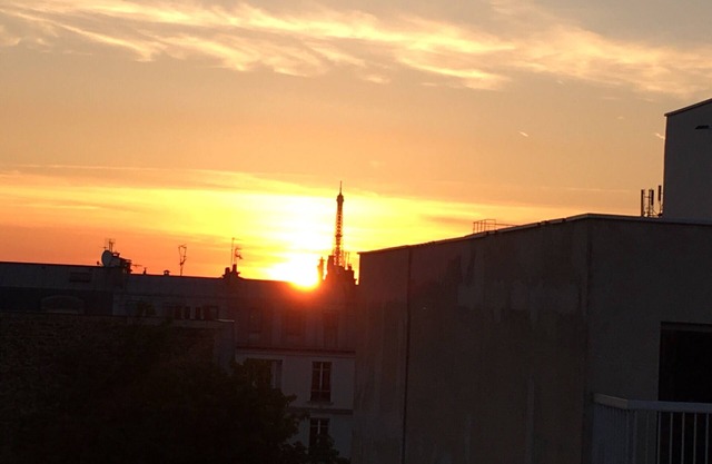 Typical Parisian flat. Charming 2 room apartment under the roofs of Paris