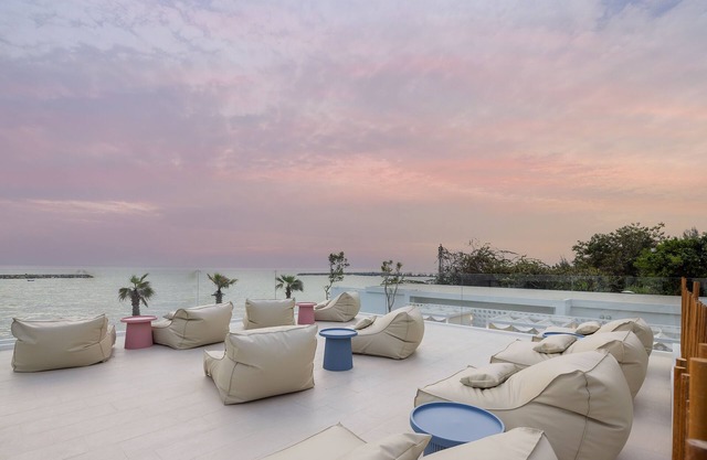 U Hua Hin