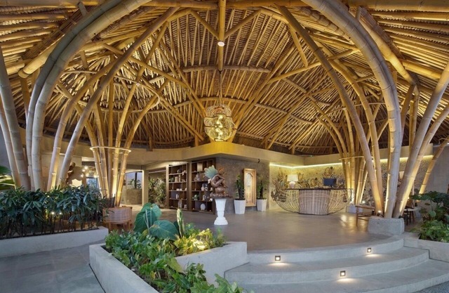 UB1015-1 Suite Room in Ubud