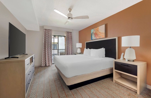 Ultimate Adventure in Florida! 2 Great Units, Near Disney's Animal Kingdom