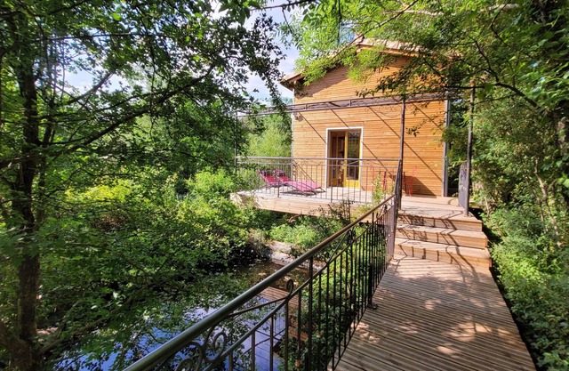 Un Petit Paradis Dans un Espace de Verdure