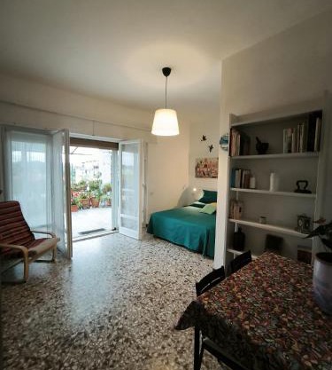 Una Terrazza tra Fiori e Cielo