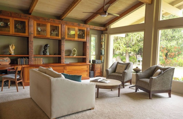 Unique 3-bed home on 1 acre in Rancho Santa Fe, close to racetrack and beaches.