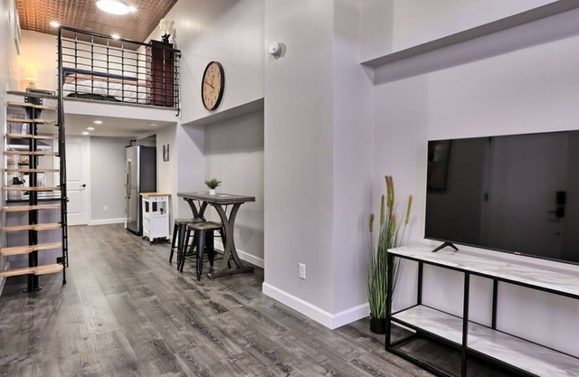 Unique Loft near Denver | W/D |