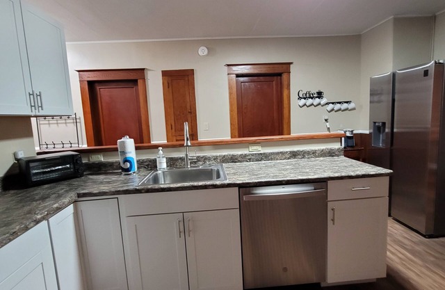 Updated Berlin 2 Bedroom Apartment