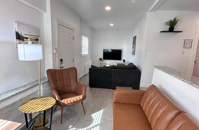 Updated El Paso Gem: Near Fort Bliss & Restaurants