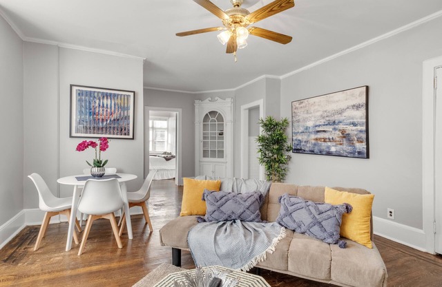 Upenn/Drexel Lovely 2BR Apt