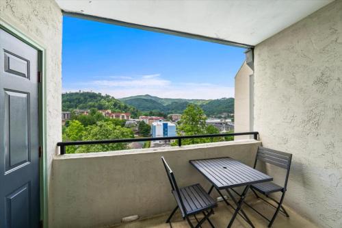 Uptown Gatlinburg Getaway