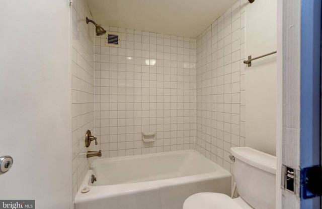 Urban, 1 Bedroom Unit in Downtown Chevy Chase MD, for minimum 6 months rent term