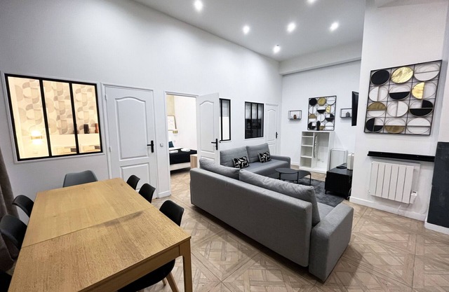 Urban Flat 66 - Pretty 3 bedroom in Paris