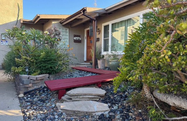 Urban Oasis In The Hart of San DiegoPrivate Master Bedroom Upstairs and Jacuzzi
