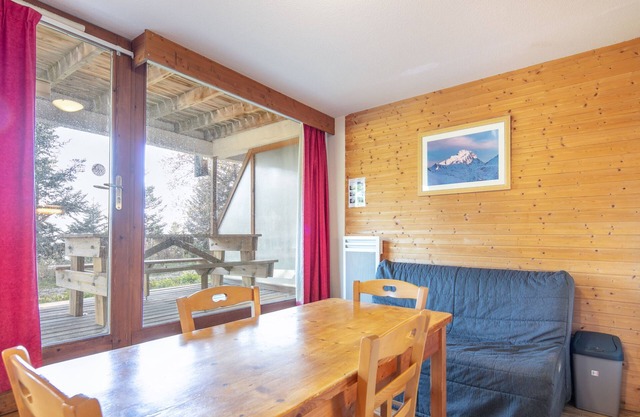 V. DU BACHAT AROLLES B N°02 - 2P6