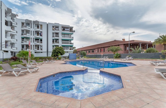 Vacation Apartment 'Kellys' Bayuca' with Shared Pool, Wi-Fi and Air Conditioning