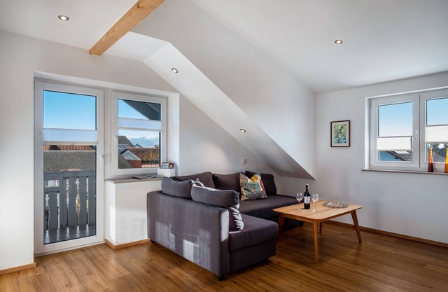 Vacation apartment “Schwalbennest” for 2-4 persons with large balcony
