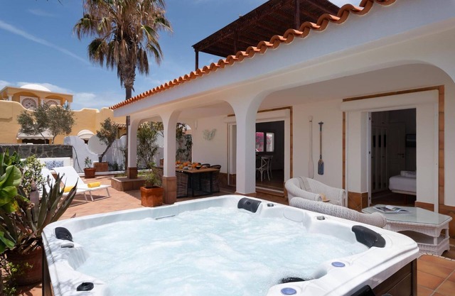 Vacation Apartment 'Obsidian Villa Estrella Del Mar' with Private Terrace and Air Conditioning