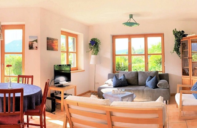 Vacation apartment 78sqm, terrace, spacious kitchen, 2 bedrooms and 1 living room