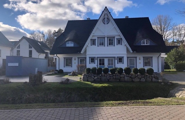Vacation apartment/apartment for 3 guests with 74m² in Zingst (21938)