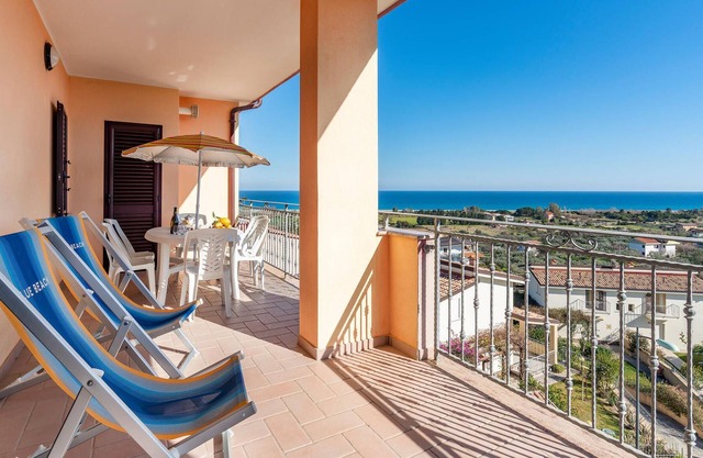 Vacation apartment in a private villa in a residential area, in Badolato, in the province of Catanza