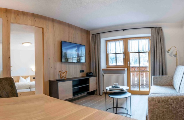 Vacation apartment Veilchen - ROSENHOF Apartments & Wellness & Farm