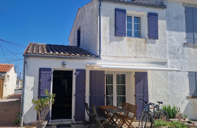 Vacation rental just a stone's throw from Saint Pierre d'Oléron town center