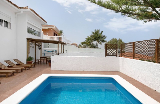 Vacation Home 'Chousa' with Sea View, Wi-Fi and Air Conditioning