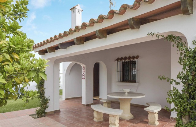 Vacation Home "Cortijo Miguelin" with Pool, Wi-Fi, Terraces & Garden