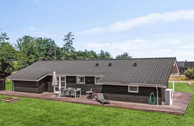 Vacation home "Fainne" - 950m from the sea in NW Jutland in Hjørring - 8 persons, 3 bedrooms