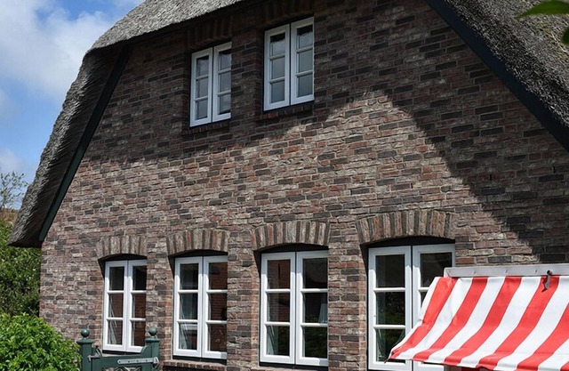 Vacation home for 6 guests with 110m² in Oldsum (296422)