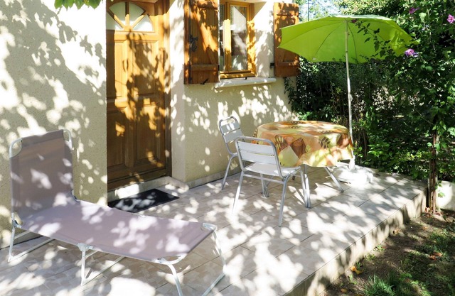 Vacation home Mouty by Interhome