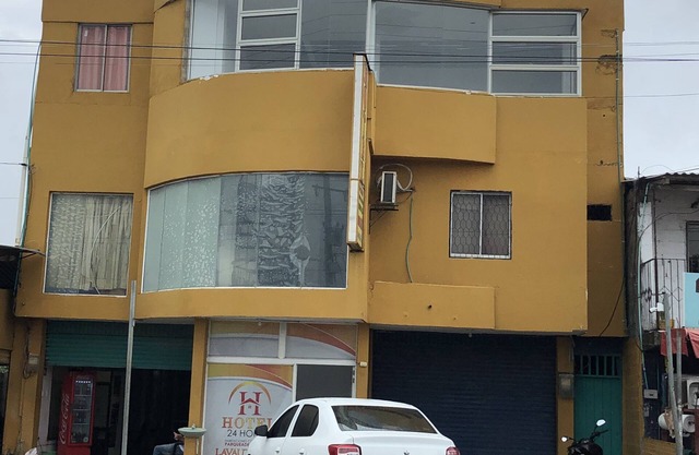 VACATION HOTEL 30 MINUTES FROM TOLU AND COBEÑAS