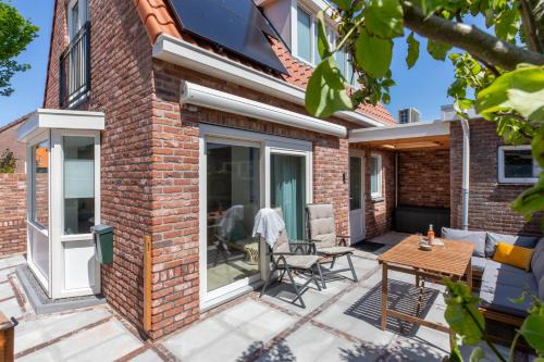 Vakantiehuis Westkapelle dichtbij strand in centrum