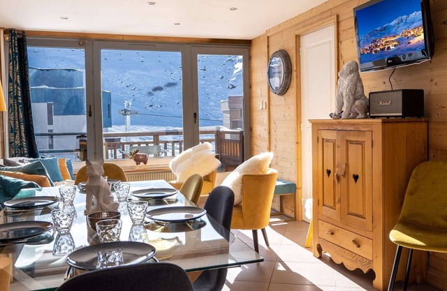 Val Thorens - Renovated apt 6 pers, 2 bdrms, WiFi, ski locker, near slopes