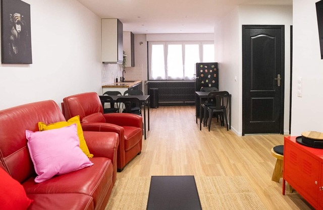 ValenStay - Duplex Stade du Hainaut with terrace