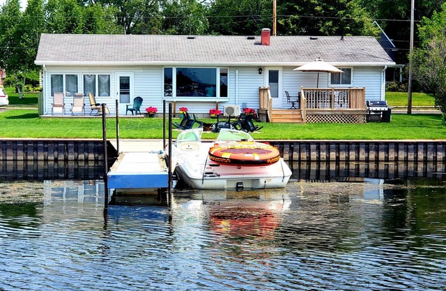 Valhalla Guest House on the Waterfront