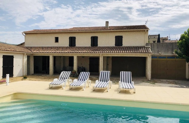 Vanha Kunnostettu Maalaistalo